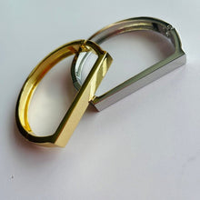 Load image into Gallery viewer, JOSEY BANGLE
