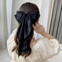 Load image into Gallery viewer, LONG FLOATING HAIR BOW
