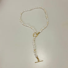 Load image into Gallery viewer, Small Shell Necklace
