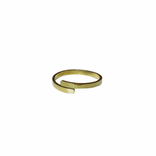 Load image into Gallery viewer, DEBBIE LUXE RING

